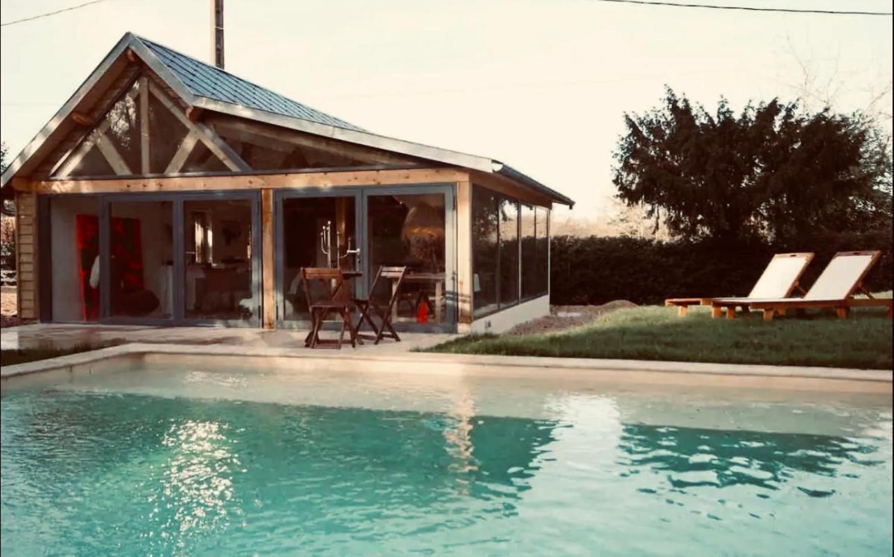 Cottage Normand Avec Sa Grande Piscine Chauffee Toute L Annee Sur Parc Arbore Et Clos En Plein Coeur De La Campagne Adapte Aux Kids Et Dog Friendly Saint-Antonin-de-Sommaire 외부 사진